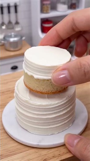 🎂Mini Wedding Cake – Satisfying Tiny Dessert ASMR