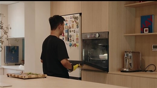 是时候展现真正的技术了，厨房神器我有它\n升级烹饪体验，高效省时更轻松，一机搞定煎炒炖煮，智能火候精准控温，让美味随时在线，家人吃得放心，下厨从此不再手忙脚乱。