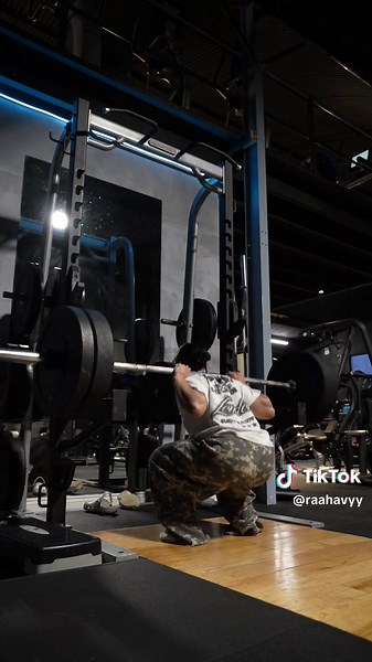 Tamil Gym Motivation: Leg Day & Squats