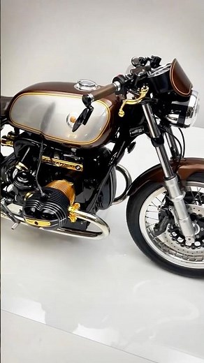 FLAWLESS BMW R100 Cafe Racer By Renard Motorcycles
