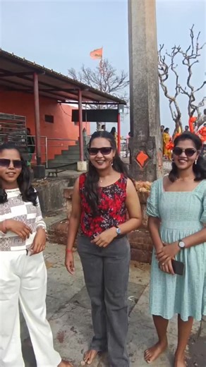 Tavish Tours & Travels on Instagram: "✨ Exploring heritage, creating memories, and collecting smiles — that’s what our Hampi tours are all about! 💬 Here’s what our guests had to say. #HampiVibes #TravelFeedback #HappyTravellers #IncredibleIndia #TavishToursAndTravel"