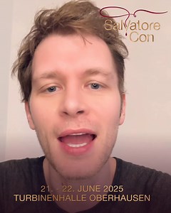 Joseph Morgan hat gesprochen – und wenn Klaus ruft… folgt man besser. 😏 Joseph freut sich schon riesig auf die Mikae… äh – Salvatore Con! ⚠️ Achtung: Hybrid-Charm inklusive. 📣 Sichert euch jetzt noch eure Tickets für Joseph im Vorverkauf! Am Sonntagabend starten die Eventpreise – also besser schnell sein! 🎟️👇 👉 Hier geht’s direkt zum Shop von Joseph: https://www.eventbrite.de/e/joseph-morgan-german-salvatore-brothers-con-2025-tickets-1349923400229 #SalvatoreCon #VampireDiaries #TheOriginals