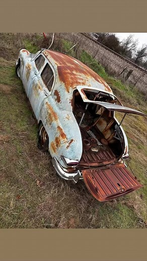 22K views · 637 reactions | 1949 1950 Kaiser Traveler #junkyard #musclecars #salvageyard #hotrod #roadkill #powertour #ratrod #americanmuscle #classiccars #restoration #wreckingyard #sunsettexas #youtubechannel #tiktok #Mercury #studebaker #edsel #hudson #nash #triumph #cadillac #limousine #4x4 #squarebody #c10trucks #f100trucks #international #FullCustomGarage #texas | Browne Auto Salvage | Facebook