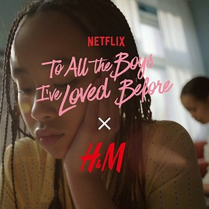 5.6K views · 22 reactions | La collection en collaboration avec "À tous les garçcons que j'ai aimés" x H&M est enfin disponible en magasin ! Découvrez une collection aux imprimés fleuris, aux couleurs printanières et aux accessoires trop mignons.  #ToAllTheBoysxHM #HM #ToAllTheBoys #Netflix Shop >> https://hm.info/61894MDx3 | H&M | Facebook