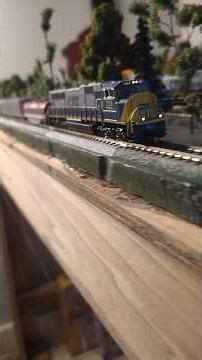 CSX #713 On Manifest! - Kato N SD70M