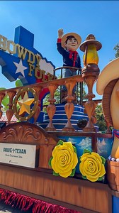 6K views · 60 reactions | It’s backkkkkkk!! Happy opening day! 拾拾拾 Stay tuned for fair food reviews  #texasstatefair #statefairoftexas | dallasfoodiefix | Facebook