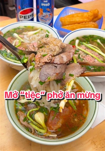 Phở mừng đỗ khoá sát hạch bố