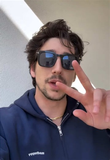 Milo Manheim on his instagram story (Feb 13) #milomanheim | milo manheim