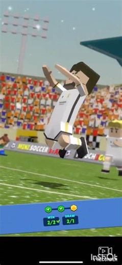 Minecraft players made an amazing combination and scored a goal!