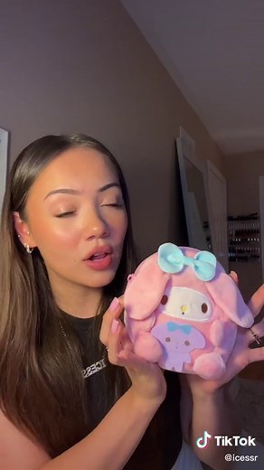 University Edition: What's in My Backpack?