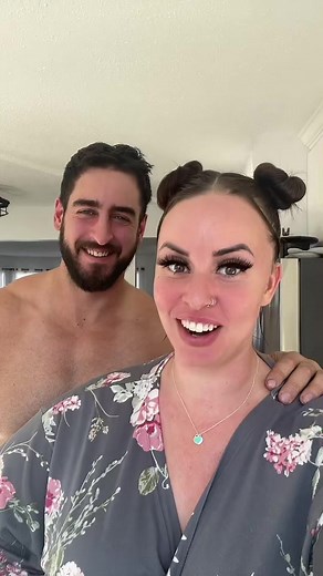 Lol Jack may not be a man of many words but he sure is a man of action 😅 that stringer tan though lmfaooo #ilovemyjob #interviews #hothusband #paidactor