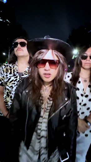 THE ANIMAL PLASTICS on Instagram: "Canción: "Vicio - The Animal Plastics" Somos una banda de Rock, Hard Rock y Rock Alternativo de la ciudad de México, 3 amigos, un power trio, fans del rock de los 80s de bandas como Metallica, Mötley Crüe, Def Leppard, Judas Priest pero también buscamos mezclar esas influencias con sonidos más nuevos de bandas como Bring me The Horizon, The Warning, Maneskin o Palaye Royale Para gente buena onda Que le gusta el rock clásico y ruidoso #RockMusic #RockAlternativo