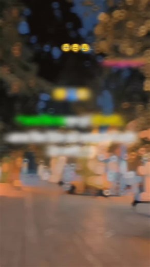 Sunil Gond | 😔🫂🥺... . . . . . . . #lipstick #makeup #beauty #lips #eyeshadow #cosmetics #makeupartist #lipgloss #skincare #eyeliner #mua #makeuplover... | Instagram