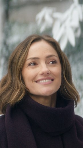 Netflix US on Instagram: "escape holiday troubles with some bubbles. minka kelly and tom wozniczka star in CHAMPAGNE PROBLEMS, coming on november 19"