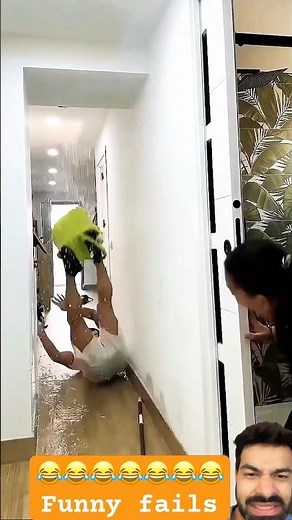 😂😂 Funny fails comedy moments #viral content share with friends #funny #comedy #share