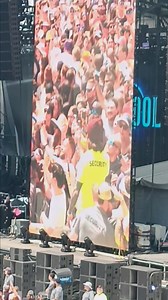 Drowning Pool - Let The Bodies Hit The Floor | James Johnson | Facebook