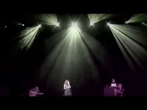 Indila - Run Run - Live