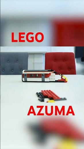Building an Azuma train with 1,399 bricks