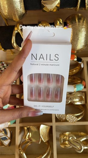 DIY Press On Nails Tutorial