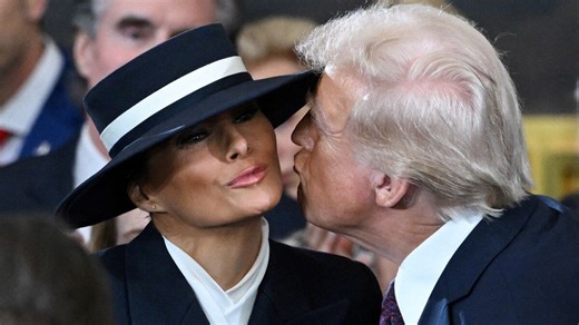 Video: Trump-Melania's awkward air-kiss before oath ceremony at Capitol Hill