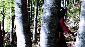 Giada Colagrande fra arte, musica e alchimia La moglie di Willem Dafoe è a Milano per la ricerca della location per il suo debutto con la band The Magic Door. Intanto ha fatto ascoltare l'album a Franco Battiato: «Ho il privilegio di potermi confrontare di persona con lui. Per fortuna l’album gli è piaciuto. Ero con il fiato sospeso mentre lo ascoltava». | IO DONNA