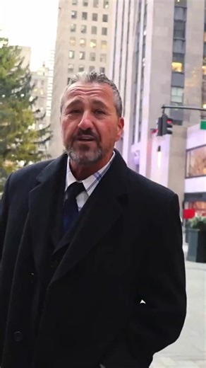 There’s truly nothing like New York during the holiday season. The city takes on a whole different kind of glow — the lights, the crowds, the energy — and that’s exactly what inspired “New Year’s Eve in New York.” Every time I revisit this song, it brings me right back to that feeling of possibility the city has this time of year. When I recorded it, I wanted it to feel like stepping into one of those classic holiday film scenes we all grew up watching — winter air in your face, the sound of hor