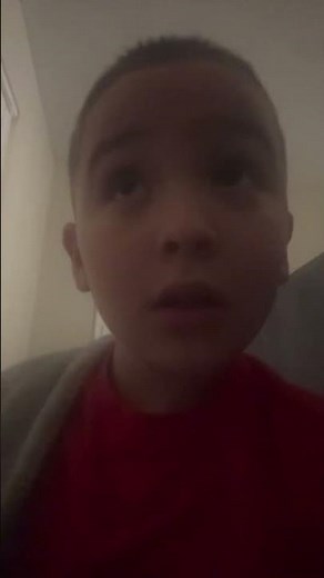 This is how do you spell red. LSTER.