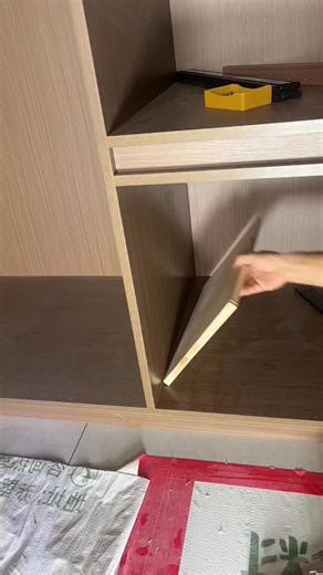 Septemberstore on Instagram: "Quick tip for installing drawer slide rails — smooth, aligned and perfectly balanced! A clean setup makes your drawer glide like butter 🔥🪵 ALL PRODUCTS LINKED IN VIDEO DESCRIPTION — check bio 🤝 #drawerslide #cabinetinstallation #woodworkingtips #DIYprojects #cabinetmaker #furniturebuild #satisfyingbuild #carpentrylife"
