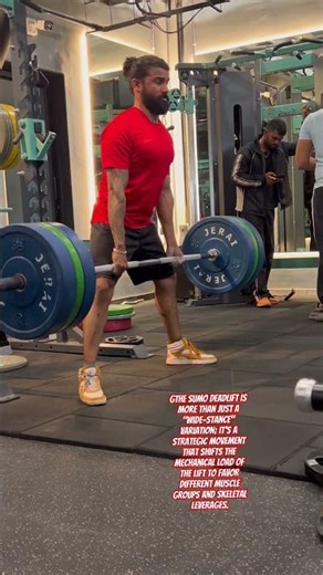 Sumo deadlift #trainwithme #motivation #pressfit #fitnesscenter #fitnesscenter #shots #power #sports