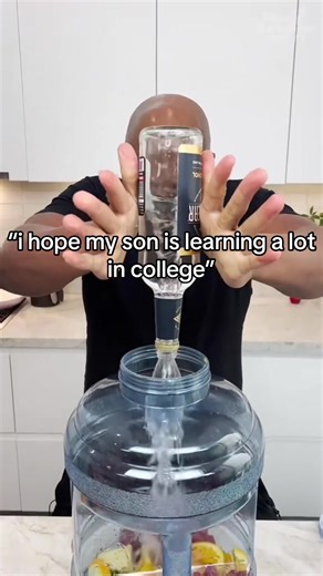 #xyzabc #juggtok #giftok #alcohol #tuff college | college