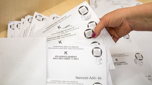 Adóbevallás: Fontos közleményt adott ki a NAV, mindenkit érint