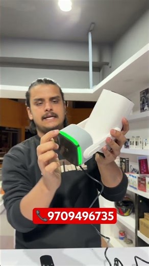 Smart Android projector with battery backup, auto focus and inbuilt speaker with RGB light