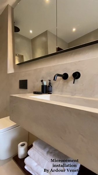 Microcement Installation for Stylish Bathroom Design