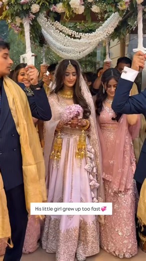 dholna ve dholna ve ranjhan mahi dholna 😍👰 Din Shagna Da | Bride Entry #shorts #ytshorts #trending