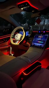 1.2M views · 10K reactions | Lung linh Mercedes ❤️諾#xe #trending #review #luxury #viral #mercedes | Hồng Vân Luxury Car - 0889334488 | Facebook