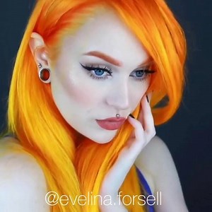 🔥Stunning Hair Makeover using @lunartideshair dye by @evelina.forsell 🔥 She used Solar Flare Fire Opal Citrine for this Fiery color melt! | Lunar Tides Hair