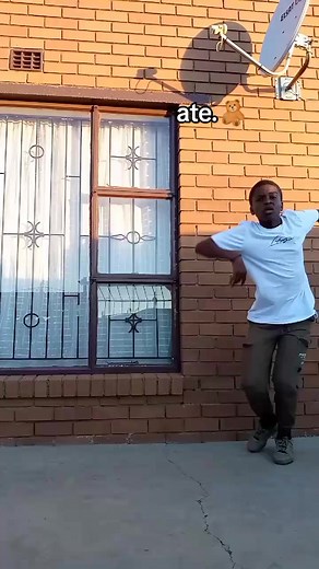 bad lighting 🙃 DC:@dudursa0 &@Dancing_with_busisiwe