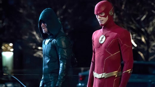 The CW’s Arrowverse Beat Out DC’s Animated Tomorrowverse Movies In 1 Major Way