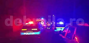 🔴 Ucigașul a sunat la 112 | 𝐁𝐫𝐚̆𝐢𝐥𝐞𝐚𝐧𝐜𝐚̆ 𝐝𝐞 𝟒𝟔 𝐝𝐞 𝐚𝐧𝐢 𝐔𝐂𝐈𝐒𝐀̆ 𝐜𝐮 𝐦𝐚𝐢 𝐦𝐮𝐥𝐭𝐞 𝐥𝐨𝐯𝐢𝐭𝐮𝐫𝐢 𝐝𝐞 𝐜𝐮𝐭̦𝐢𝐭 𝐝𝐞 𝐢𝐮𝐛𝐢𝐭𝐮𝐥 𝐜𝐮𝐧𝐨𝐬𝐜𝐮𝐭 𝐩𝐞 𝐅𝐚𝐜𝐞𝐛𝐨𝐨𝐤 ▶️ Crima s-a petrecut, duminică seara, în jurul orei 23:30, în satul Baldovinești, aflat aproape de municipiul Brăila. ▶️ Se pare că femeia de 46 de ani, care locuiește în municipiu, s-ar fi dus în vizită la bărbatul de 50 de ani. ▶️ Cei doi aveau o relație de aproape 6 luni de zile, cunoscându-se