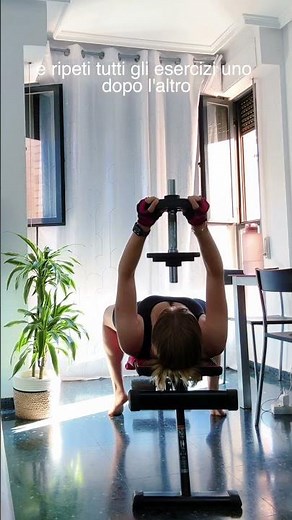Allenamento a casa | Circuito 30 minuti con i pesi Totalbody