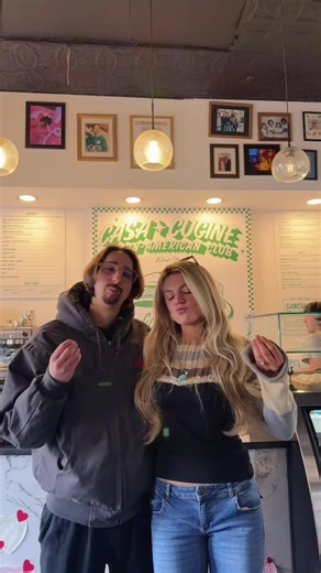 Delicious Italian Sandwiches and Pastries at Casa Cugine