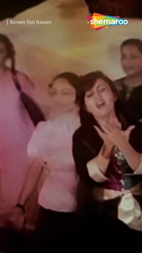 Our disco Friday’s are in incomplete workout this song! 🔥 #ShemarooFilmiGaane #Music #Retro #Bollywood #DiscoFriday | Filmi Gaane