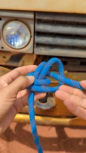 323K views · 4.2K reactions | How to tie a double anchor hitch/ Simple Tips. | Millie | Facebook