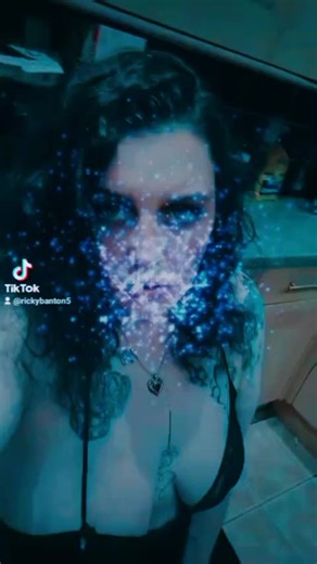 🥒Mrs pickle queen 🥒 (@queenpickle0)’s videos with original sound - 🥒Mrs pickle queen 🥒