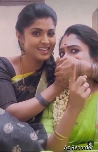 Hand over mouth HOM 38