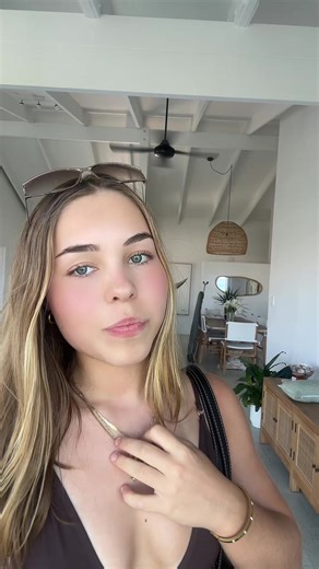 Stylish OOTD with Valette Bags and City Beach