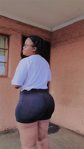 Qhe is so hard.😂😭