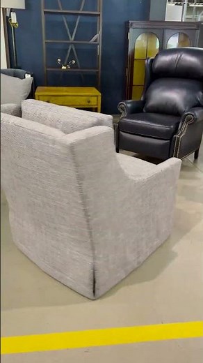 Green Front NOVA: Swivel Chair