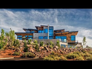 【ルームツアー】6億円!! 丘の上に聳え立つ存在感のある大豪邸をルームツアー!! どこか温かみを感じる邸宅