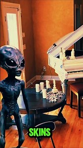 Alien Tries Playing Drums at Jamie’s House! #producerjamielewis